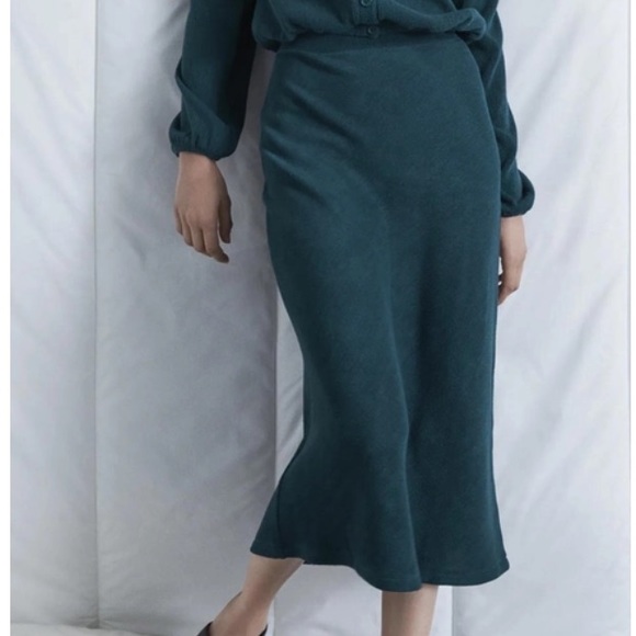 Zara Blue Skirt Size Medium - Picture 1 of 9